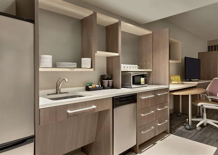 Hotel Home2 By Hilton River North Chicago