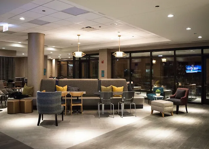 Hotel Home2 By Hilton River North